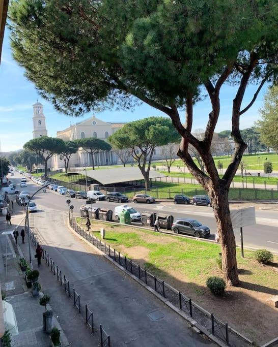Basilica Papale Di San Paolo Appartamento Moderno - Yourhome ローマ エクステリア 写真